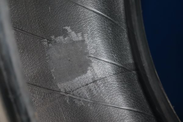 reparacion de pinchazo raspado